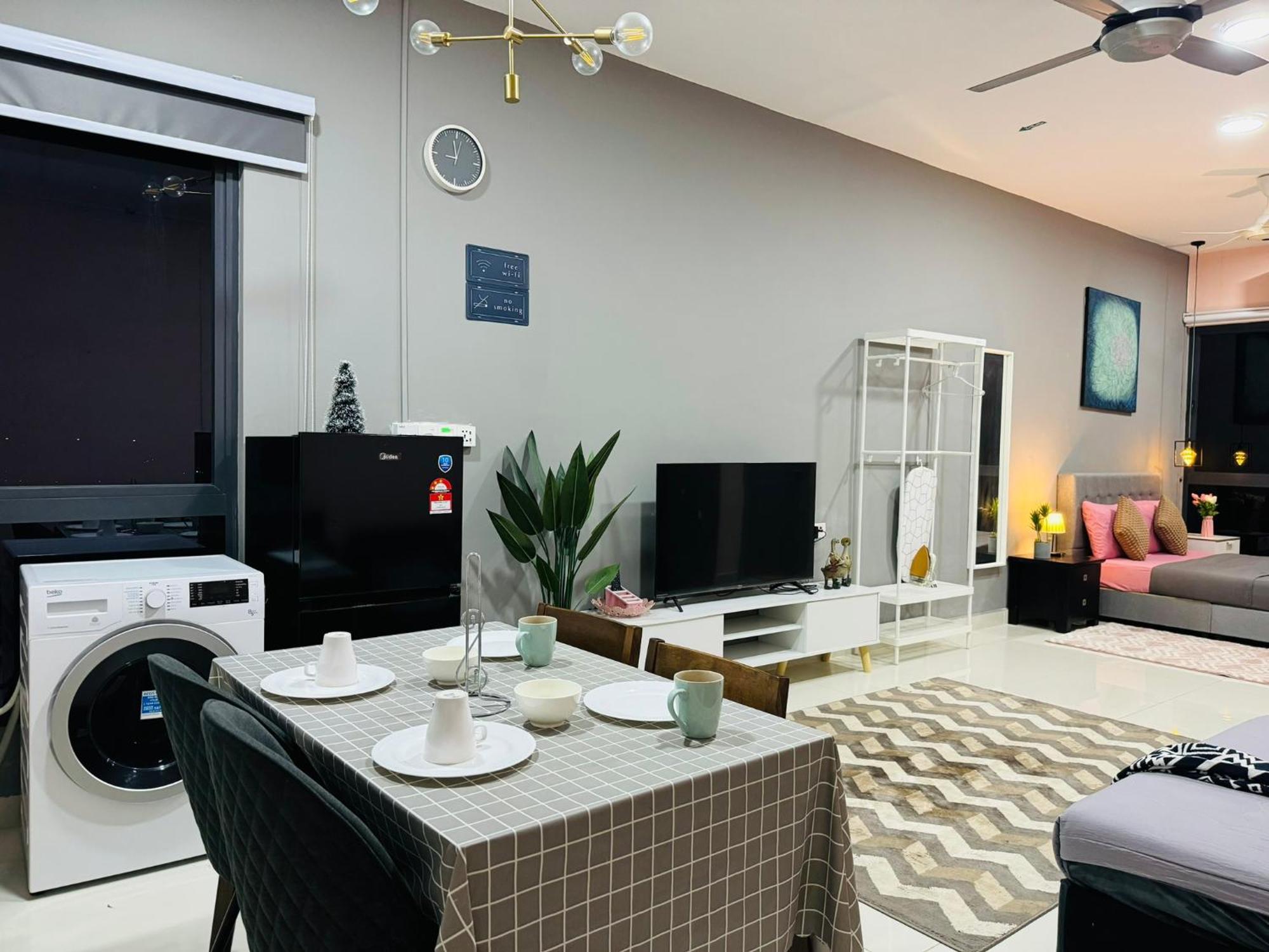 Coresoho Suite By Bkastaycation Kotawarisan Sepang Klia Airport, Free Wifi Exterior photo